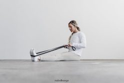 4T8N641138 tungvekts langermet pocket boxy t-skjorte Nobull