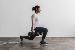 4T8N641158 langermet t-skjorte Nobull