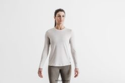 4T8N641159 langermet t-skjorte Nobull