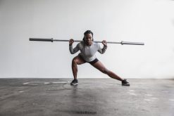 4T8N641160 langermet t-skjorte Nobull