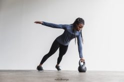 4T8N641163 langermet t-skjorte Nobull