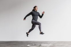 4T8N641174 ytelse pullover hettegenser Nobull