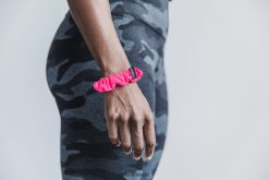 4T8N64421 scrunchie Nobull