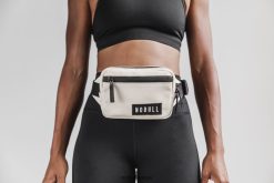 4T8N64495 liten crossbody-veske Nobull